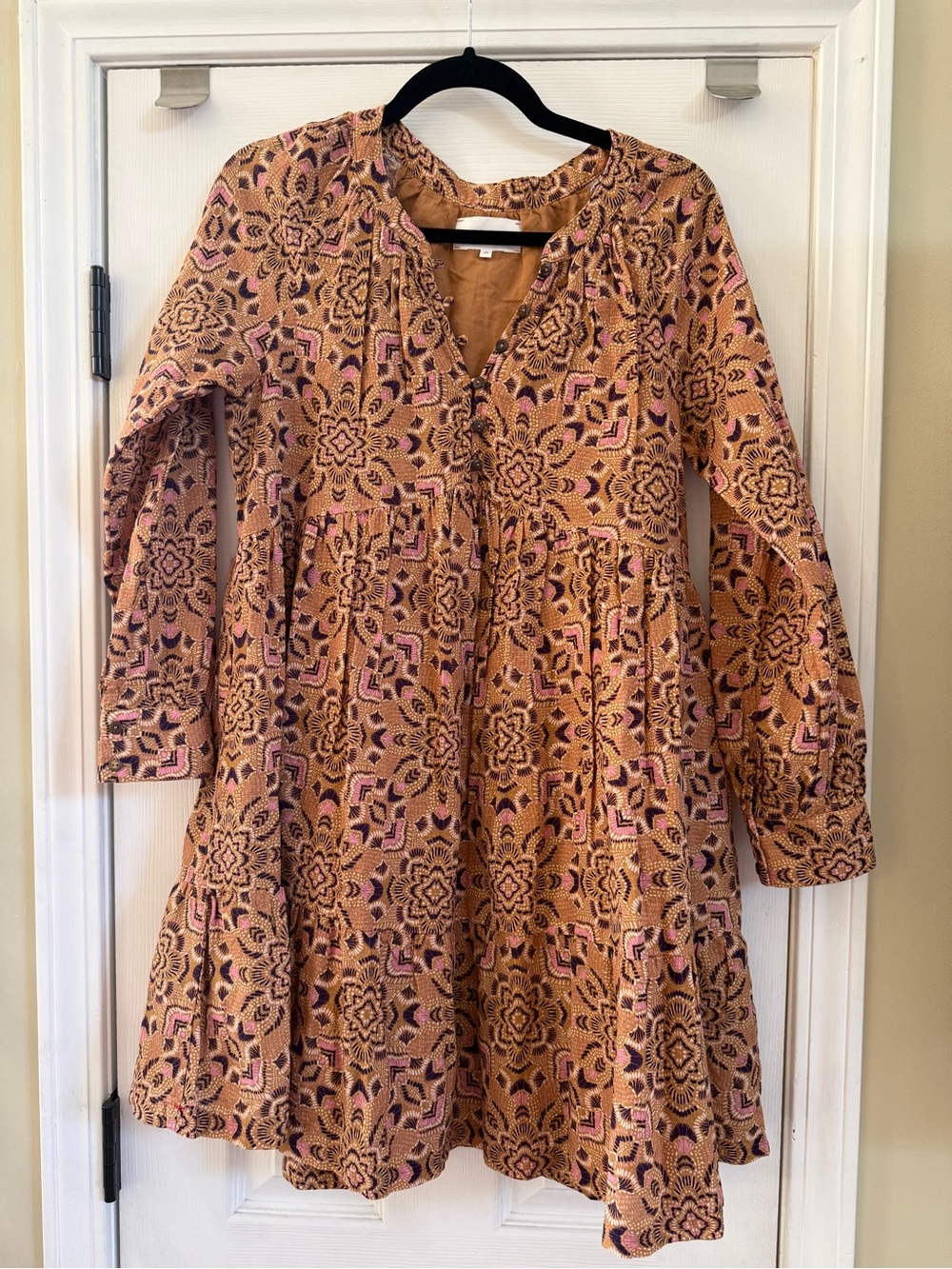 XiRENA Women’s Dress - size xs